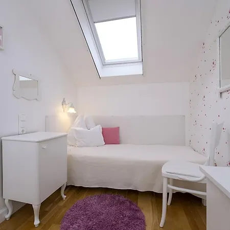 Hotel Szarcsa 3*