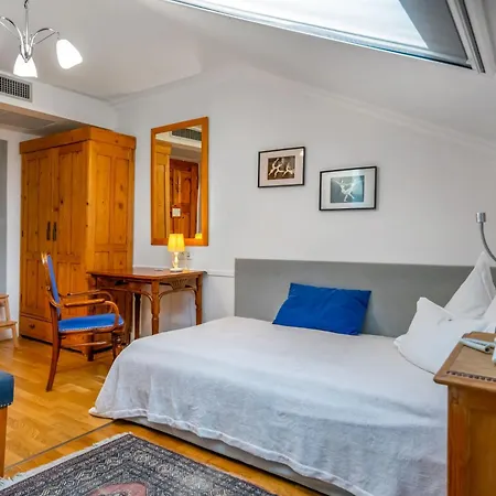 Boutique Szarcsa Otel