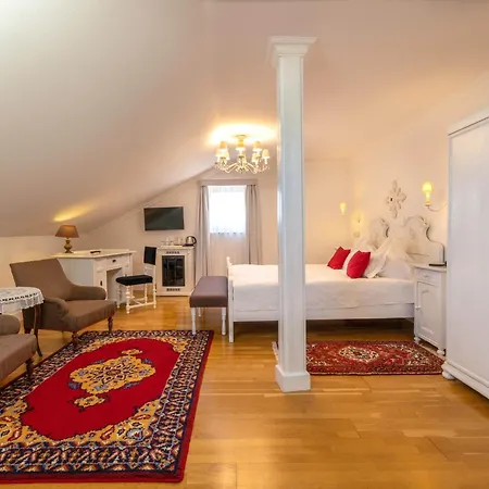 Boutique Szarcsa 3*