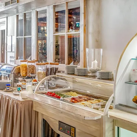 Szarcsa Hotel 3*
