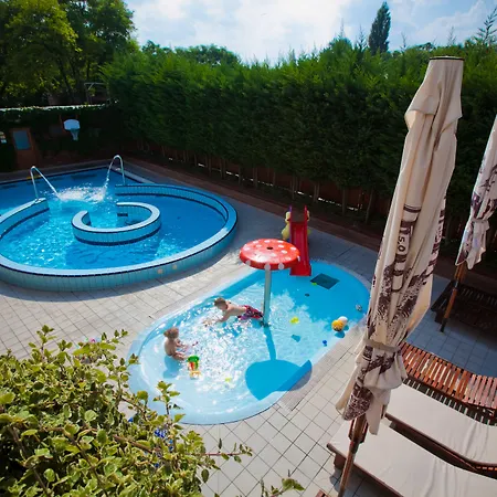 Boutique Szarcsa Hotel