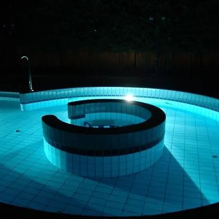 Boutique Szarcsa Otel 3*