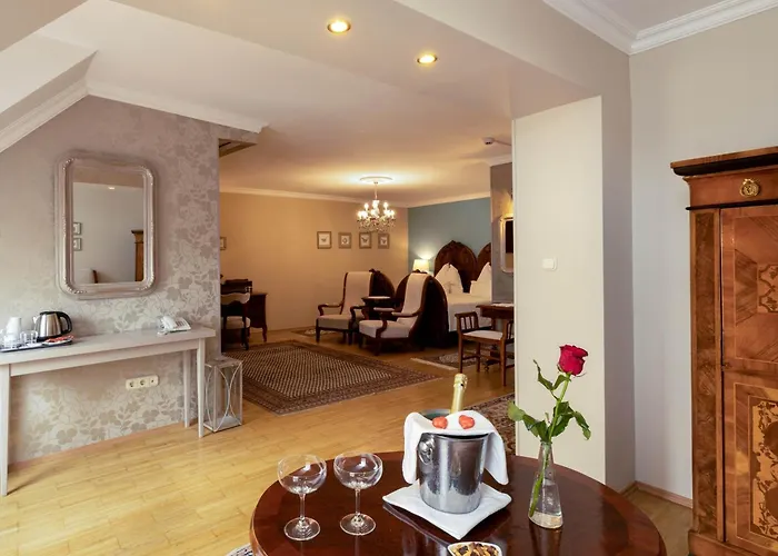 Boutique Szarcsa Otel 3*