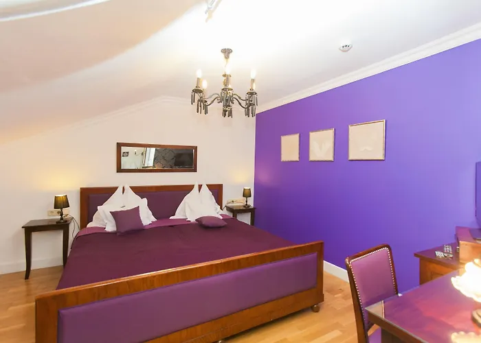 Boutique Szarcsa Otel