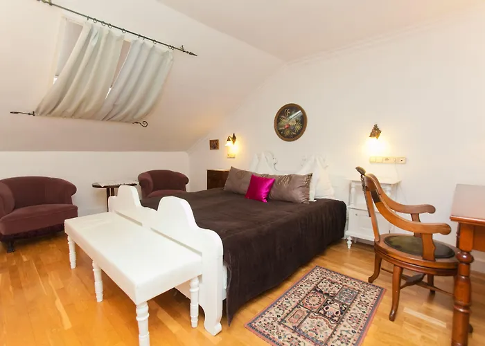 Boutique Szarcsa İstolni Belgrad